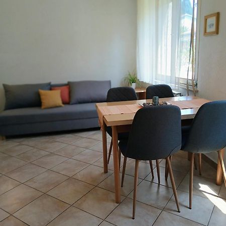 Apartments Jadranka Ivana พูลา ภายนอก รูปภาพ