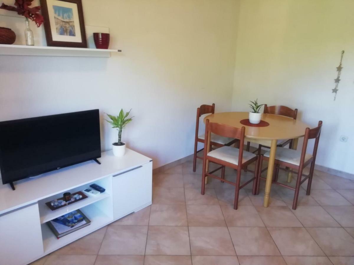 Apartments Jadranka Ivana พูลา ภายนอก รูปภาพ